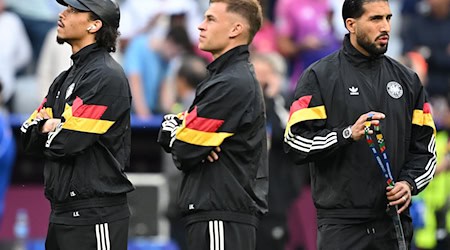 Deutschlands Leroy Sane (l-r), Joshua Kimmich und Emre Can vor dem Spiel. / Foto: Sven Hoppe/dpa