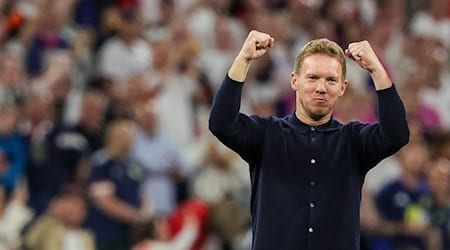 Der deutsche Bundestrainer Julian Nagelsmann jubelt nach dem Sieg. / Foto: Christian Charisius/dpa