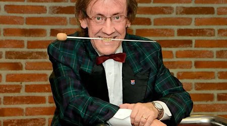 Das Foto zeigt den schottischen Dirigenten Rob Ross. / Foto: Privat/dpa