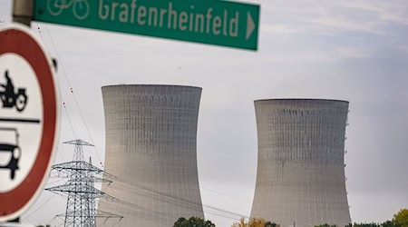 Beim stillgelegten Atomkraftwerk Grafenrheinfeld im Landkreis Schweinfurt löste ein technischer Defekt einen Brand aus. (Archivbild) / Foto: picture alliance / Nicolas Armer/dpa