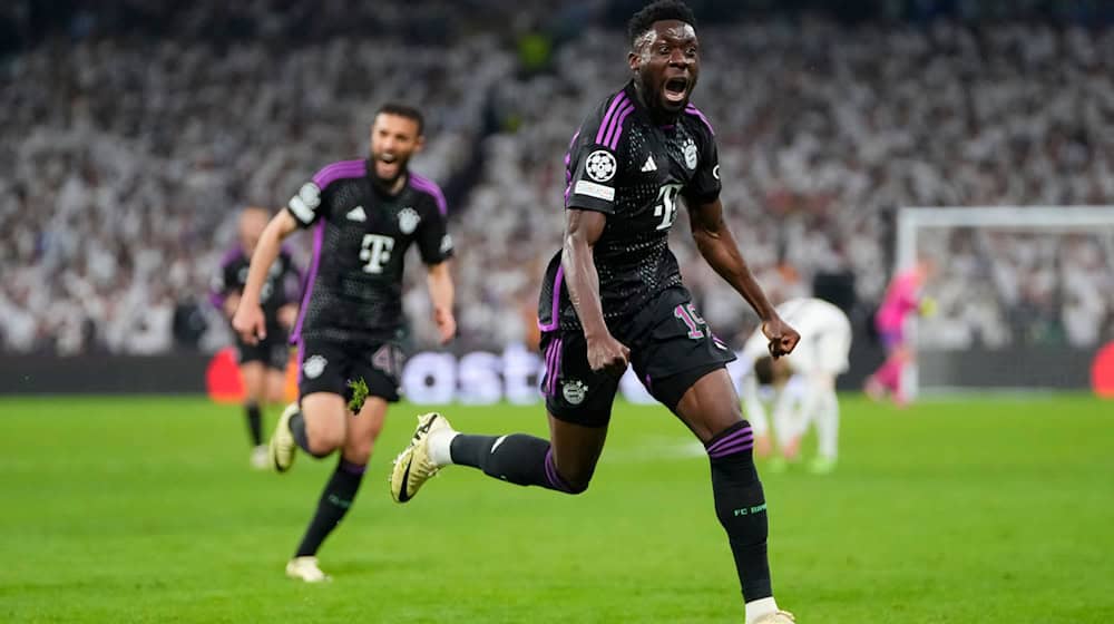 Bejubelt Alphonso Davies künftig Tore für Real statt gegen Real? / Foto: Manu Fernandez/AP