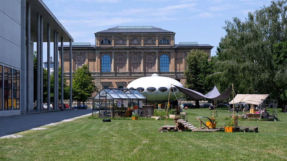 Im Kunstareal in München gibt es berühmte Museen und zahlreiche Wissenschaftseinrichtungen. Landschaftsarchitekten aus Paris sollen das Gebiet nun neu gestalten und zu einer Einheit fügen. (Archivbild) / Foto: Sven Hoppe/dpa