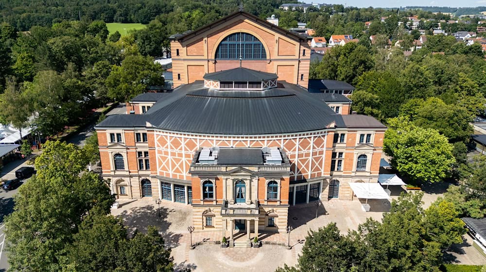 Das Bayreuther Festspielhaus / Foto: Daniel Karmann/dpa