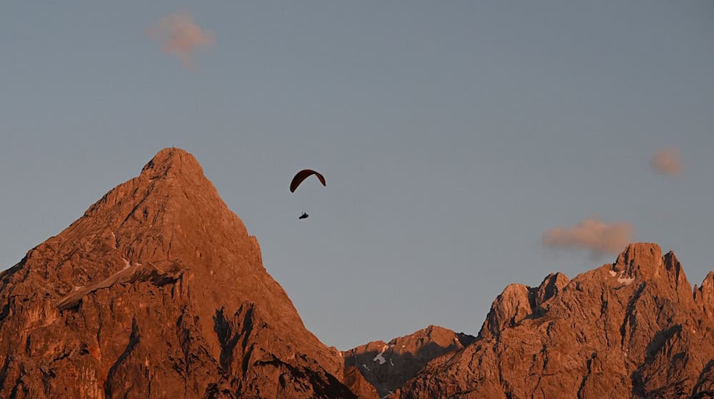 Die Sonnenspitze nahe der Zugspitze. Wird es dort für Wanderer immer gefährlicher? (Archivbild) / Foto: Angelika Warmuth/dpa