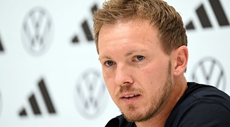 Julian Nagelsmann wird Ende des Monats den ersten Kader nach der Heim-EM bekanntgeben. / Foto: Federico Gambarini/dpa