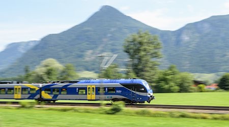 Gute Noten: Regionalzug in Oberbayern. / Foto: Matthias Balk/dpa