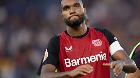 Jonathan Tah bleibt bei Bayer Leverkusen. / Foto: Hendrik Schmidt/dpa