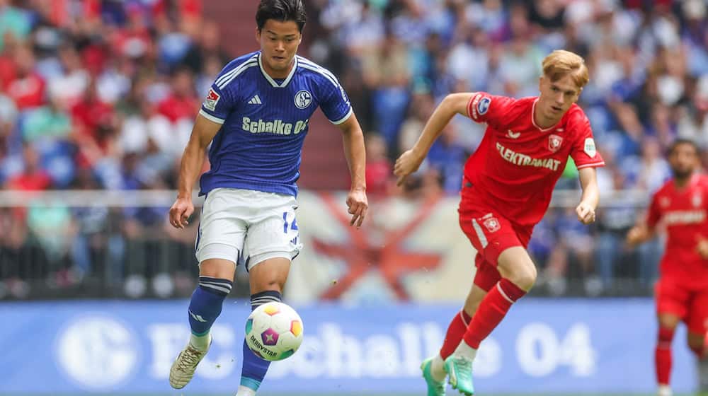 Soichiro Kozuki (l) wird ein «Löwe». / Foto: Tim Rehbein/dpa