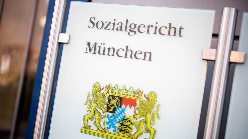 Auch das Sozialgericht München musste sich mit Klagen gegen die Bezahlkarte für Asylbewerber befassen. (Archivbild) / Foto: Matthias Balk/dpa