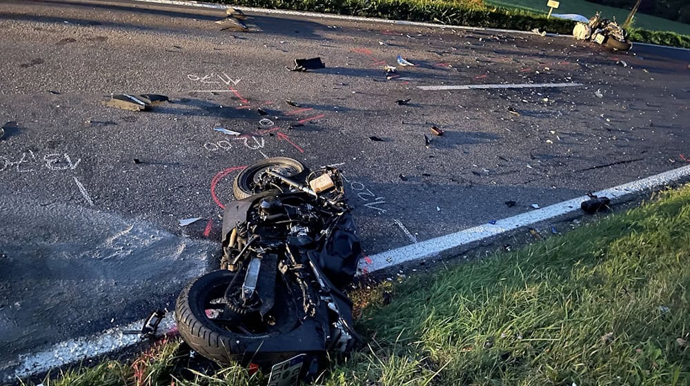 Motorradunfall (SYMBOLBILD) / Foto: Schulz/SDMG/dpa