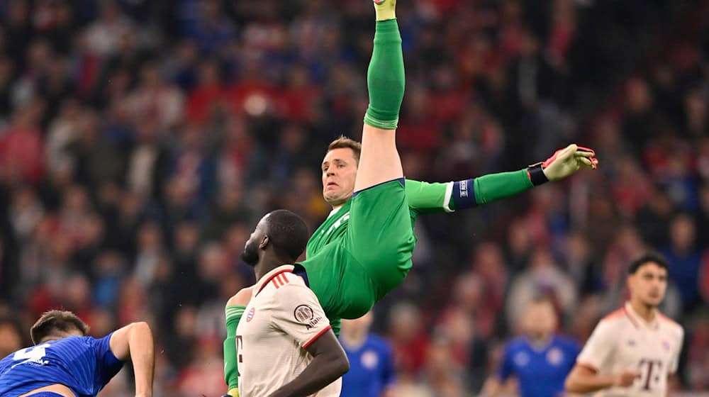 Bei dieser Rettungstat gegen Zagreb verletzt sich Manuel Neuer (oben). / Foto: Michael Weber/Eibner-Pressefoto/dpa