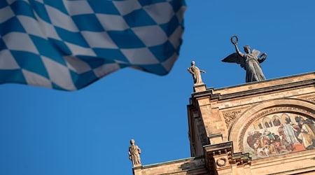 Die Opposition will Söder im Freistaat in die Pflicht nehmen. (Archivbild) / Foto: Sven Hoppe/dpa