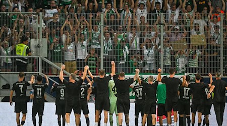 Beste Stimmung bei Greuther Fürth. / Foto: Armin Weigel/dpa