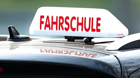 In Bayern gibt es 25 Prozent mehr Fahrschüler als vor vier Jahren. (Symbolbild) / Foto: Swen Pförtner/dpa