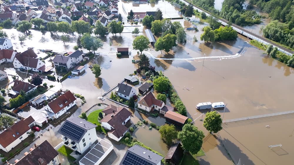 Wer zahlt für die Hochwasserschäden? Der Streit geht weiter. (Archivbild) / Foto: Sven Hoppe/dpa