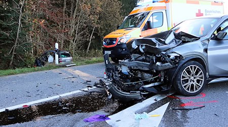 Der 87-jährige Autofahrer nahm dem anderen Fahrer den Erkenntnissen zufolge die Vorfahrt. / Foto: Mario Lassleben/dpa