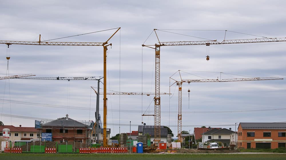 Der Wohnungsbau in Bayern ist in einer anhaltenden Flaute gefangen.  / Foto: Karl-Josef Hildenbrand/dpa