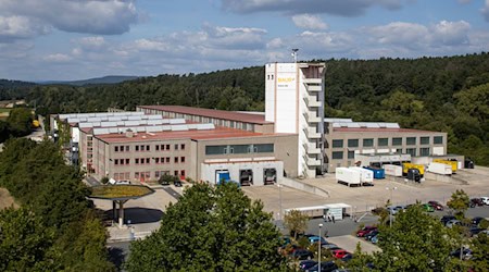 Die Baur-Gruppe will im nächsten Jahr ihren Standort BFS-Logistik im oberfränkischen Weismain nach dem Verlust des wichtigsten dortigen Kunden schließen. / Foto: -/Baur Studios/Baur-Gruppe/dpa