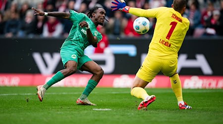 Futkeu schließt den Konter nicht gut ab. / Foto: Marius Becker/dpa