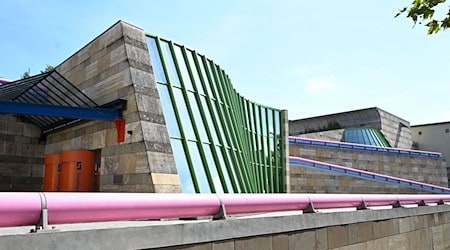 Die Staatsgalerie Stuttgart hat ein Triptychon wegen der problematischen Herkunft zurückgegeben. (Symbolbild) / Foto: Bernd Weißbrod/dpa