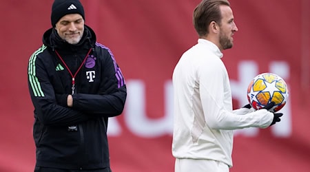 Harry Kane (r) arbeitet bald wieder mit Thomas Tuchel (l) zusammen. / Foto: Sven Hoppe/dpa