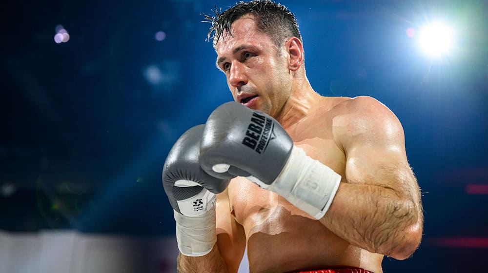 Kehrt wieder in den Boxring zurück: Ex-Weltmeister Felix Sturm / Foto: Marco Wolf/dpa