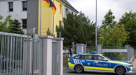 Die Ermittler waren zunächst davon ausgegangen, dass der Mann Bundeswehrsoldaten in der Innenstadt von Hof töten wollte. (Archivbild) / Foto: Pia Bayer/dpa