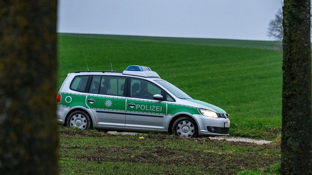 Nähere Informationen zu Tathergang und Motiv lagen zunächst nicht vor. / Foto: Armin Weigel/dpa