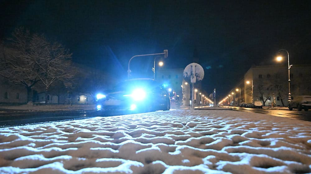 Winterwetter in München. In Teilen Bayern gab es rund 20 Zentimeter Schnee. / Foto: Felix Hörhager/dpa