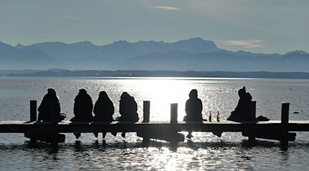 Schöne Landschaft zieht Wohlstand an - für den Landkreis Starnberg bestehen hier keine Zweifel. (Archivbild) / Foto: Katrin Requadt/dpa