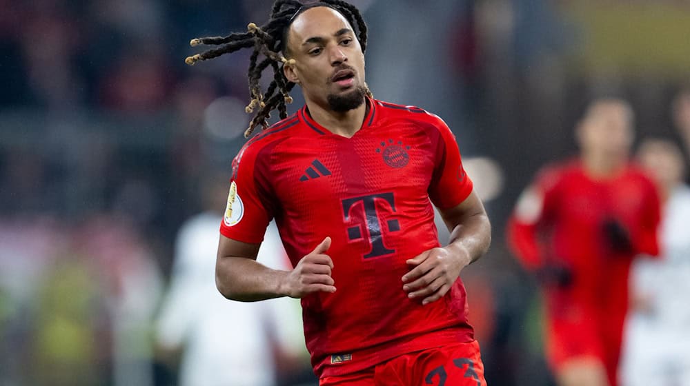 Der nächste Verletzte beim FC Bayern: Sacha Boey. / Foto: Sven Hoppe/dpa