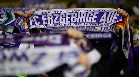 Für den TSV 1860 München die letzte Hürde 2024: der FC Erzgebirge Aue. / Foto: Robert Michael/dpa