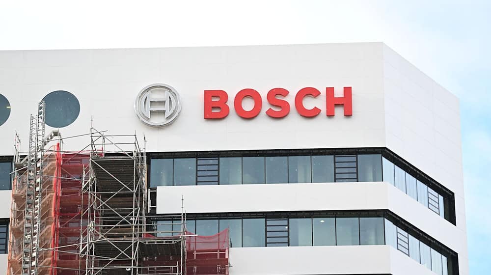 Bosch verkauft Geschäft mit Sicherheitssystemen. (Archivbild) / Foto: Bernd Weißbrod/dpa