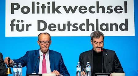 CDU und CSU wollen in Berlin das gemeinsame Programm für die Bundestagswahl beschließen. Zwischen Kanzlerkandidat Merz und CSU-Chef Söder gibt es auch Unstimmigkeiten. Werden sie erneut deutlich? / Foto: Michael Kappeler/dpa