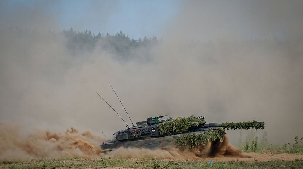  Leopard-2-Kampfpanzer von KNDS: Der Konzern bekommt eine neue Führung. / Foto: Kay Nietfeld/dpa