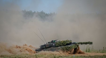  Leopard-2-Kampfpanzer von KNDS: Der Konzern bekommt eine neue Führung. / Foto: Kay Nietfeld/dpa