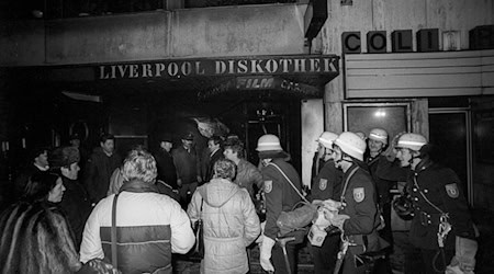 Der Brandanschlag kostete eine junge Garderobenfrau das Leben. (Archivfoto) / Foto: Erk Wirginings/dpa