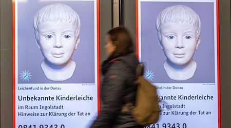 Auch zweieinhalb Jahre nach der Entdeckung des toten Kindes hoffen die Ermittler noch auf die Lösung des Falls. (Archivbild) / Foto: Peter Kneffel/dpa