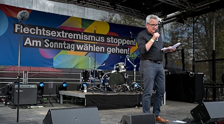 Der Leiter der Gedenkstätte Buchenwald, Jens-Christian Wagner, wird für sein Engagement gegen Rechtsextremismus ausgezeichnet. (Archivbild) / Foto: Hannes P. Albert/dpa