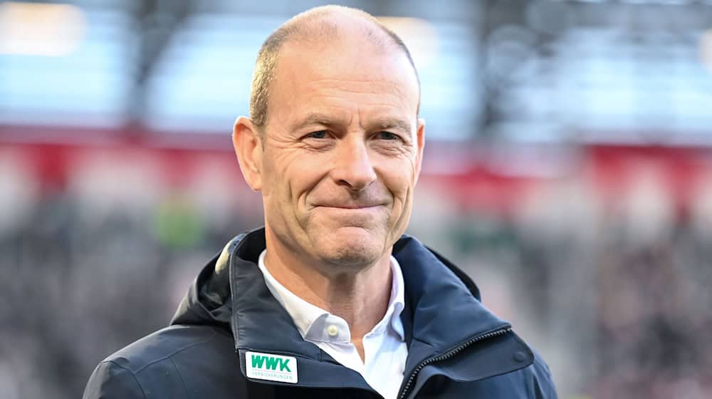 Jess Thorup will von seinen Augsburgern eine Reaktion sehen. / Foto: Harry Langer/dpa