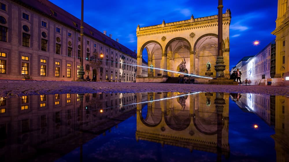 König Ludwig I. ließ auch die Feldherrnhalle in München errichten. (Archivbild) / Foto: Peter Kneffel/dpa