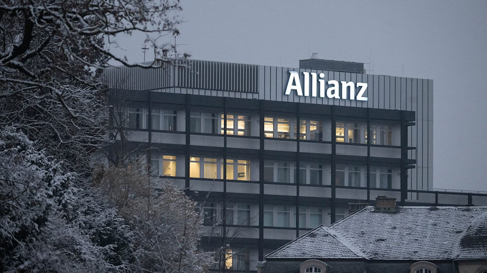 Die Geschäfte beim Versicherungskonzern Allianz laufen rund.  / Foto: Marijan Murat/dpa