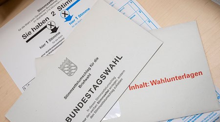 Die CSU liegt in Bayern bei einer neuen Umfrage vor der Bundestagswahl weiter vorn. (Symbolfoto) / Foto: Peter Kneffel/dpa