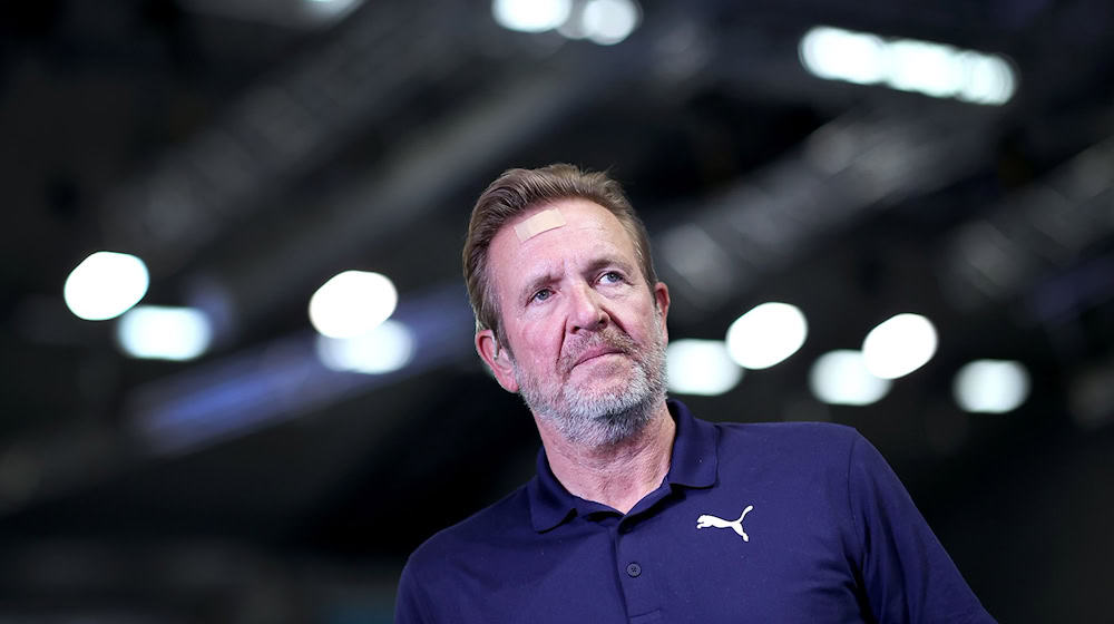 Der HC Erlangen hat seinen Trainer Martin Schwalb freigestellt. / Foto: Ronny Hartmann/dpa-Zentralbild/dpa