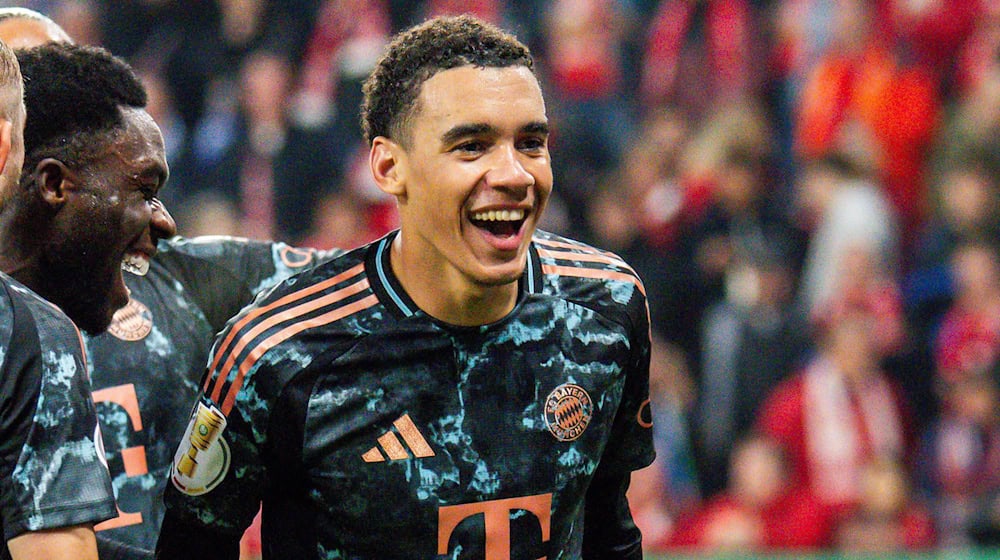 Jamal Musiala verlängert seinen Vertrag beim FC Bayern. / Foto: Torsten Silz/dpa