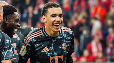 Jamal Musiala verlängert seinen Vertrag beim FC Bayern. / Foto: Torsten Silz/dpa