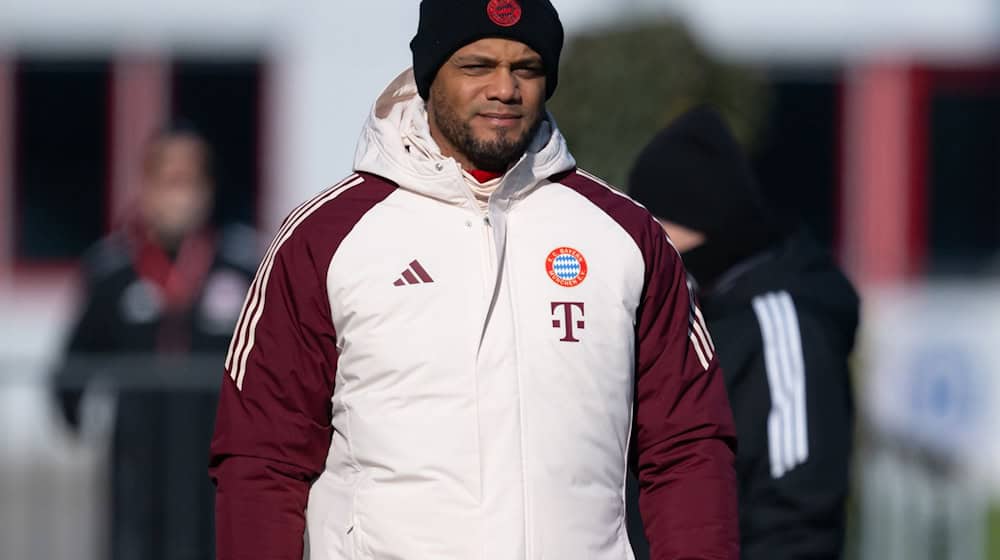 Strebt mit dem FC Bayern das Achtelfinale an: Trainer Vincent Kompany. / Foto: Sven Hoppe/dpa