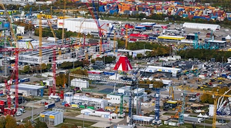 Auch die Messen München und Nürnberg sind wieder in der Erfolgsspur. (Archivbild) / Foto: Peter Kneffel/dpa