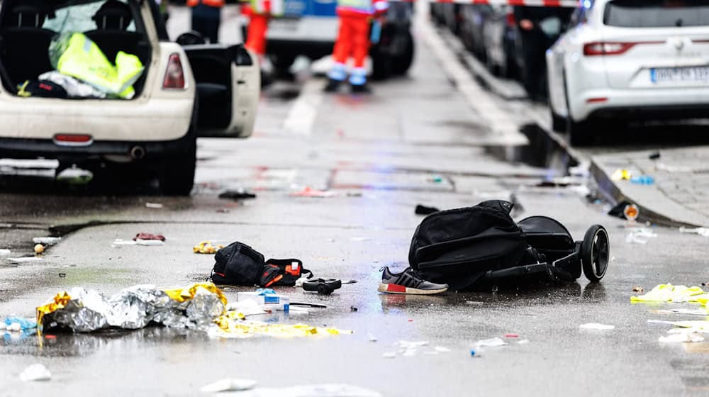 In München ist ein Auto in eine Menschengruppe gefahren. / Foto: Matthias Balk/dpa