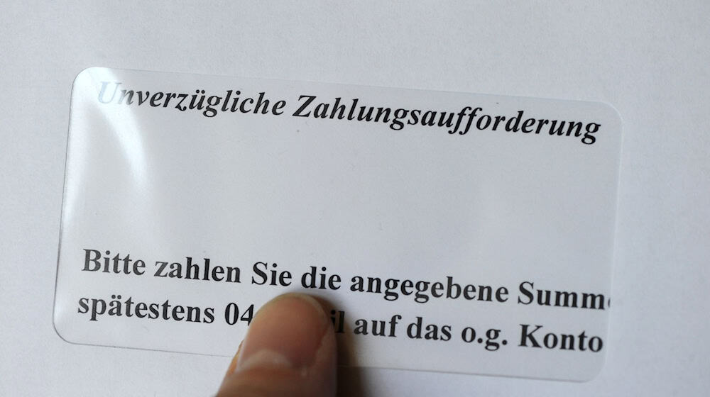 Die Zahlungsaufforderungen befanden sich in mehreren Briefkästen. (Symbolbild) / Foto: Jens Kalaene/dpa-Zentralbild/dpa